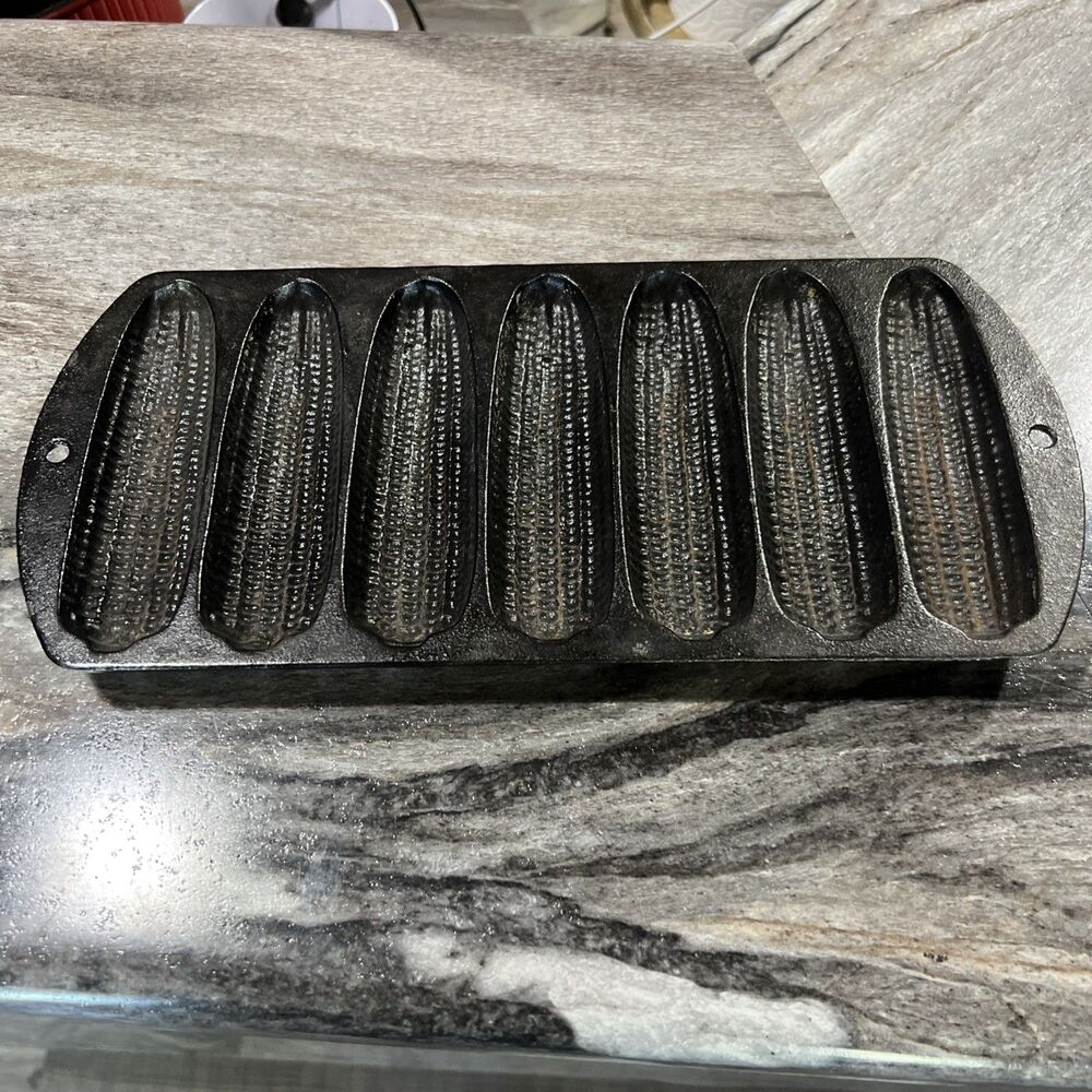 Lodge Cast Iron Cornbread Pan